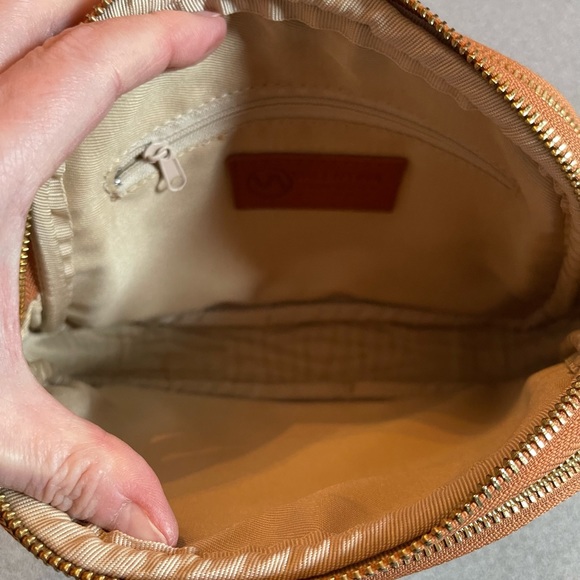 Valentina Brown & Carmel Pebbled Leather Crossbody Bag - Picture 6 of 13